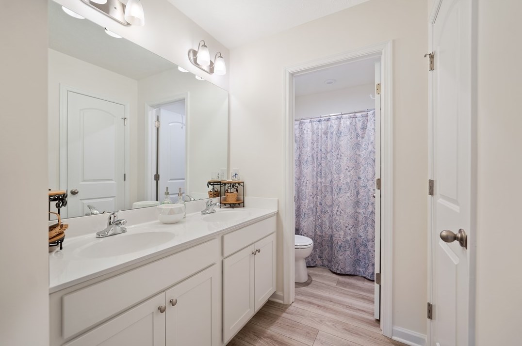 205 Wyncrest Dr, Butler PA  16001-1795 exterior