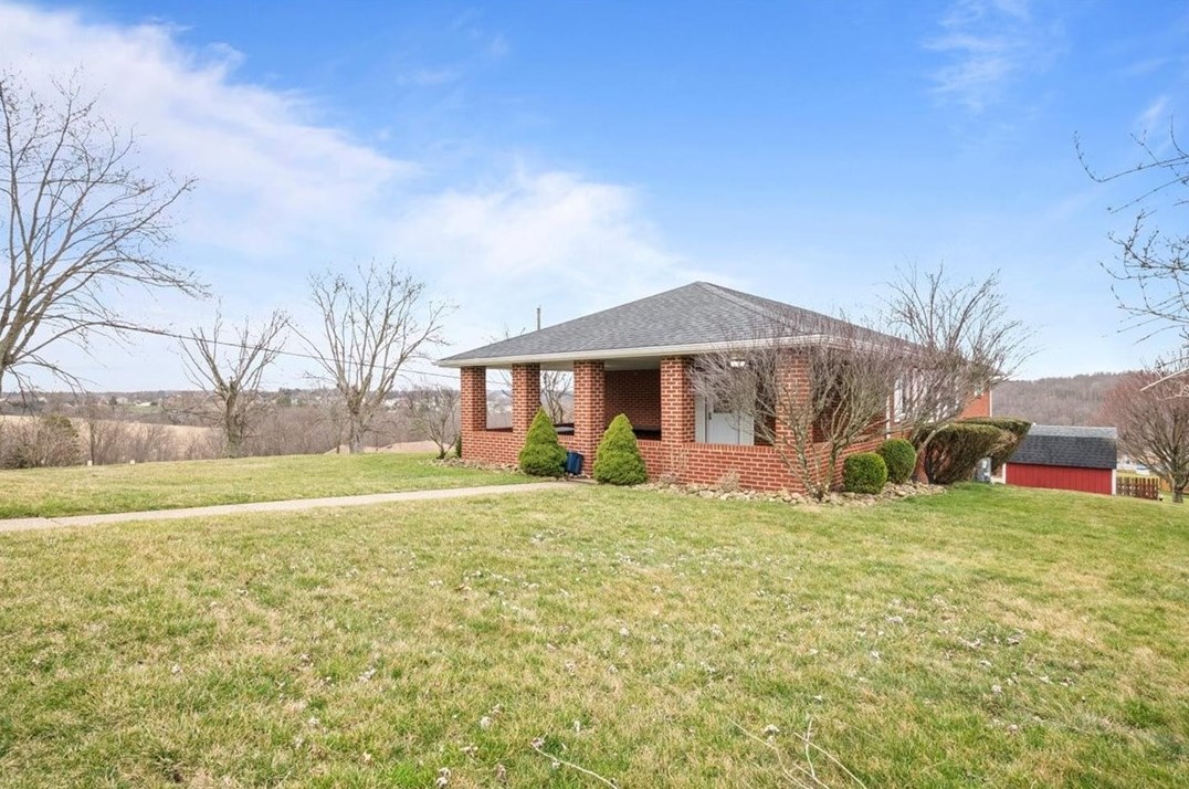 181 Paul St, Washington PA  15301-1444 exterior