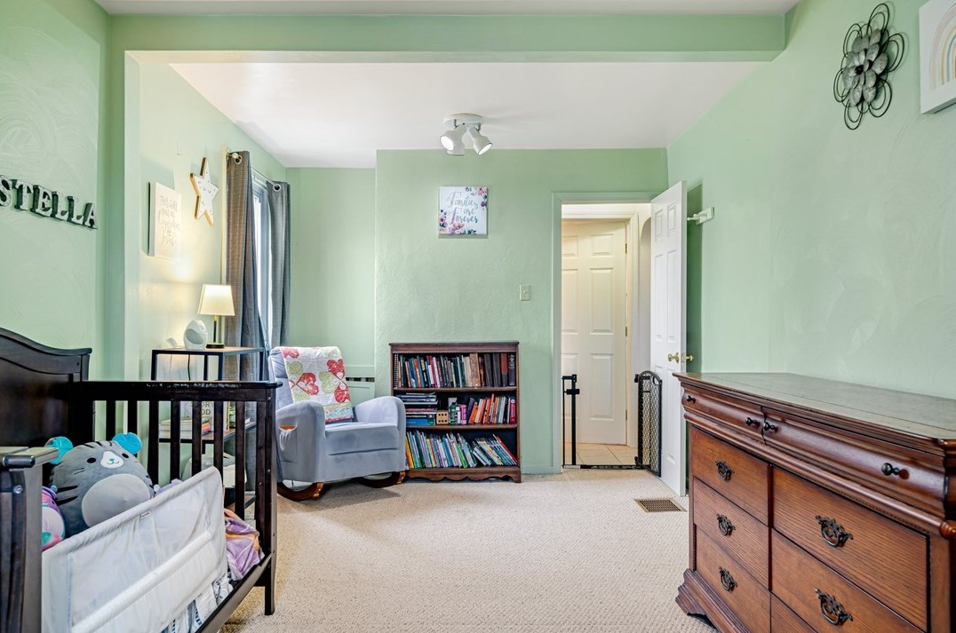 2703 Kansas St, Mckeesport PA  15132-7841 exterior