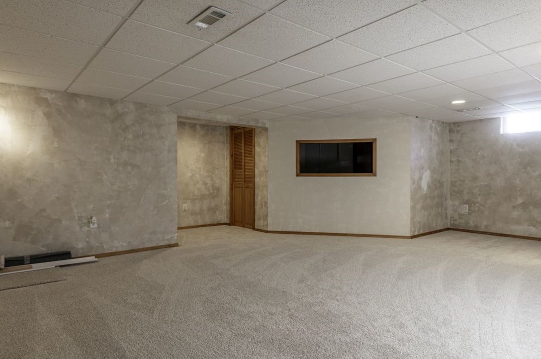 3583 Tiffany Ln, Hermitage PA  16148-6013 exterior