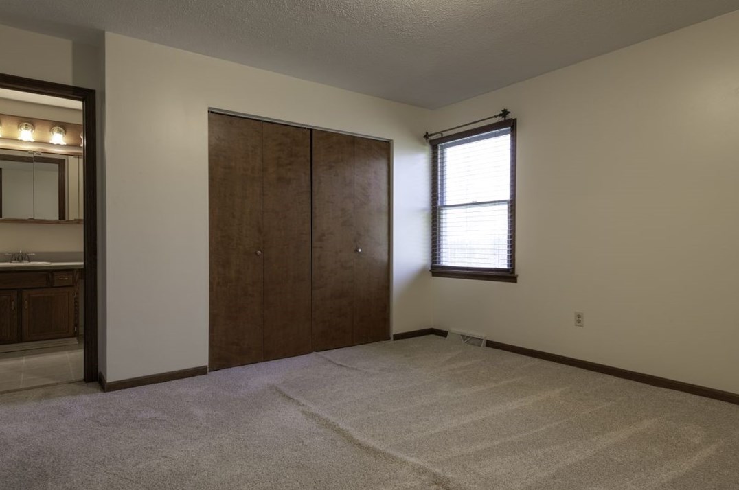 3583 Tiffany Ln, Hermitage PA  16148-6013 exterior