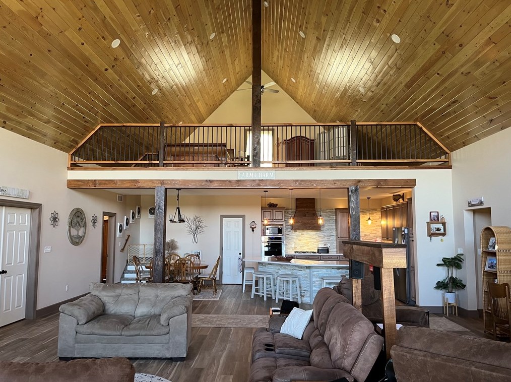 125 Ray Rd, Westford, PA 16134