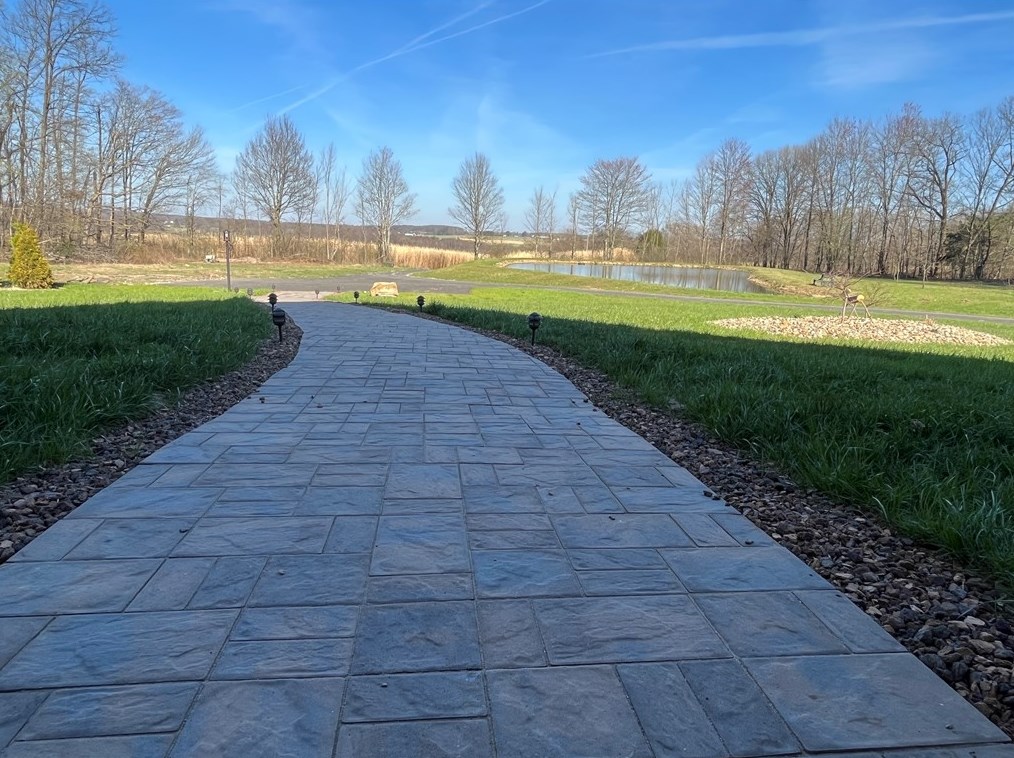 125 Ray Rd, Westford, PA 16134