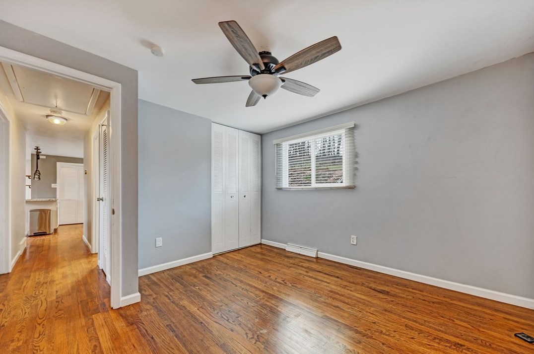 236 Larue Dr, Moon Twp PA  15108-1154 exterior