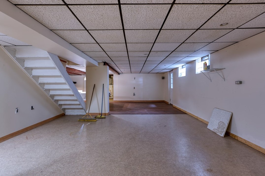 123 Creighton St, Beaver Falls PA  15010-1225 exterior