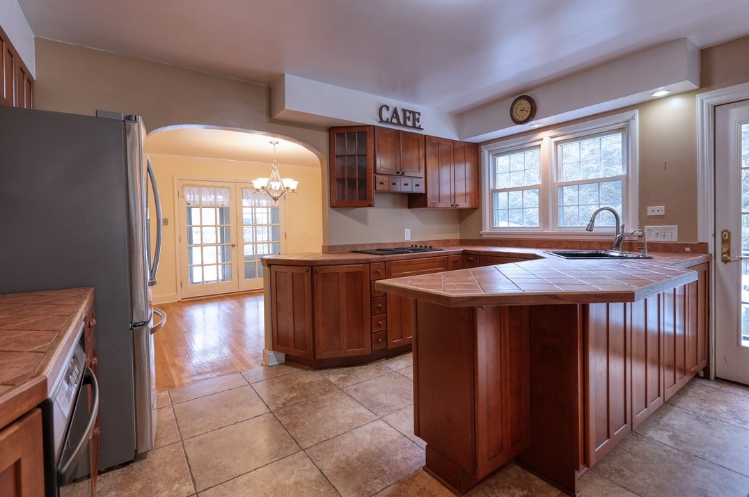 123 Creighton St, Beaver Falls PA  15010-1225 exterior