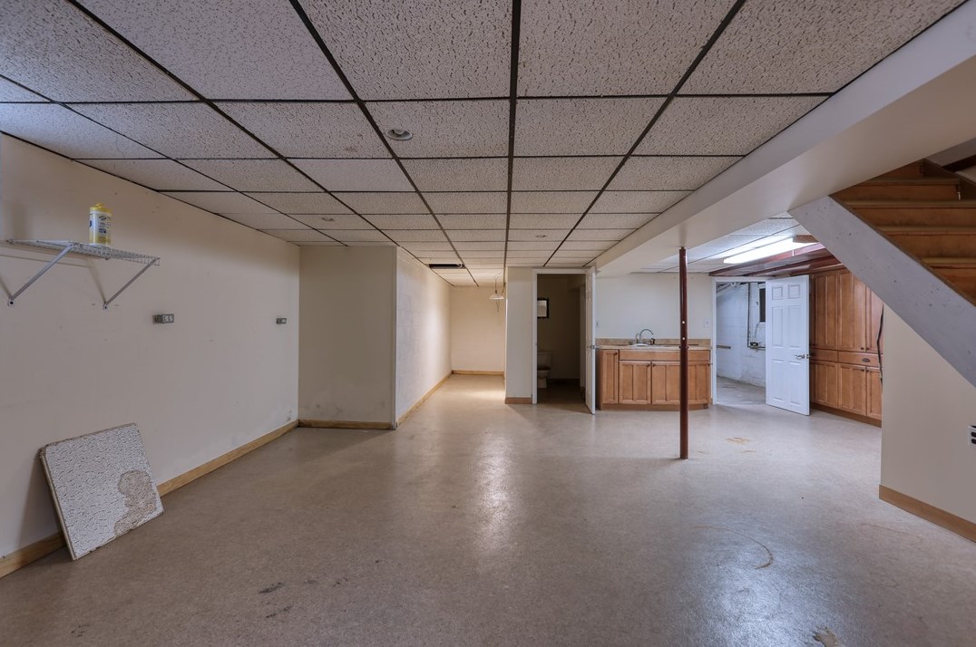 123 Creighton St, Beaver Falls PA  15010-1225 exterior