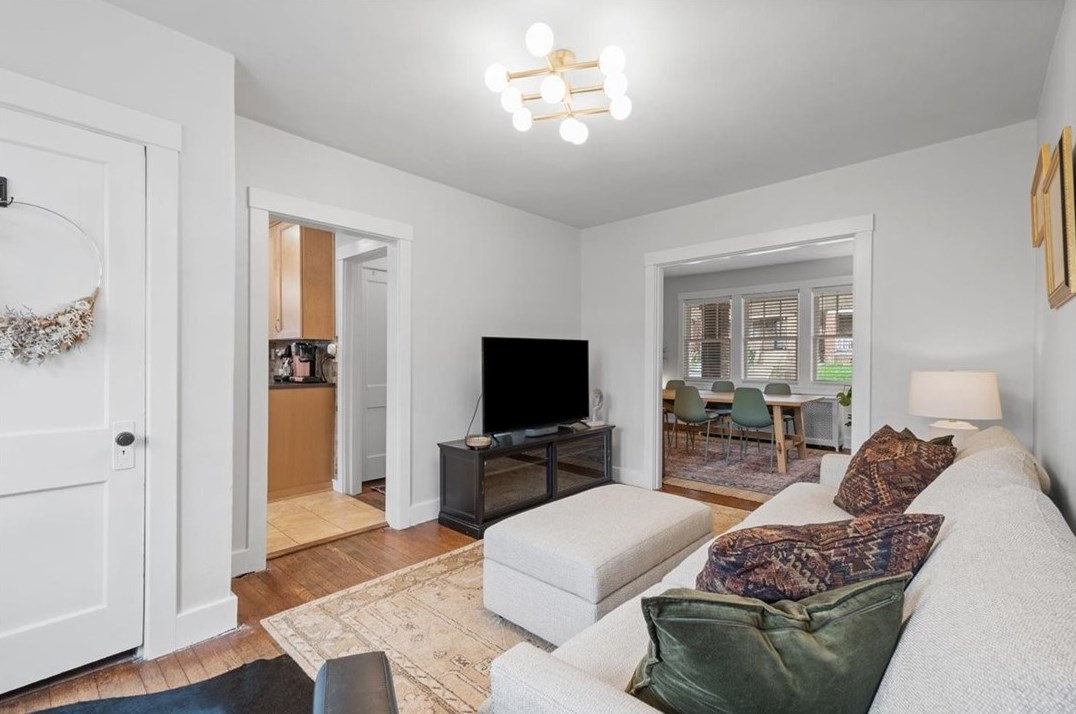 1434 Morningside Ave, Pittsburgh PA  15206-1329 exterior