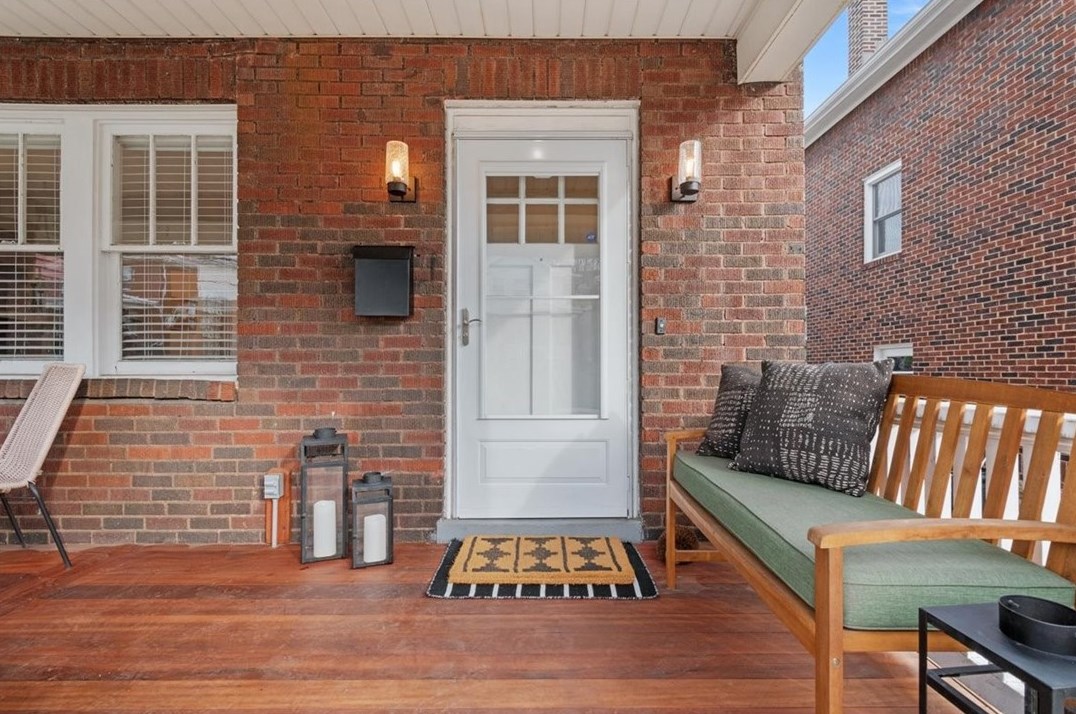 1434 Morningside Ave, Pittsburgh PA  15206-1329 exterior