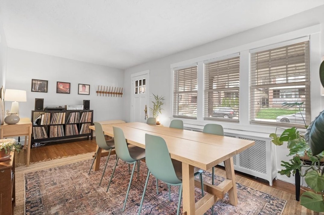 1434 Morningside Ave, Pittsburgh PA  15206-1329 exterior