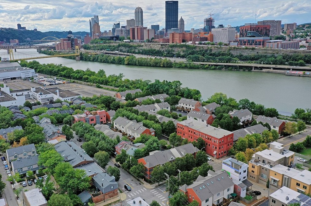 44 18 St, Pittsburgh PA 15222-4401 exterior