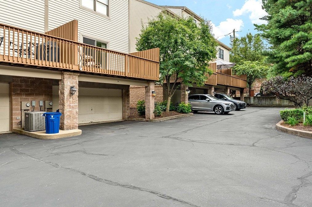 44 18 St, Pittsburgh PA 15222-4401 exterior