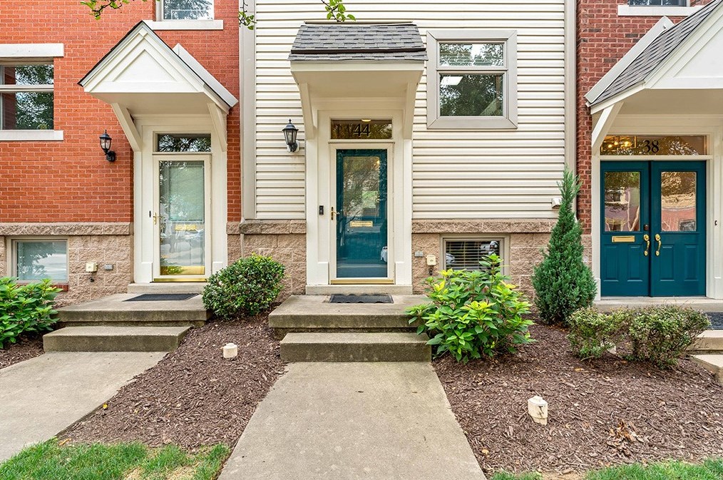44 18 St, Pittsburgh PA 15222-4401 exterior