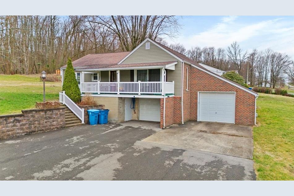 852 Melody Ln, Shenango Township, PA 16101 MLS 1644858 Coldwell Banker