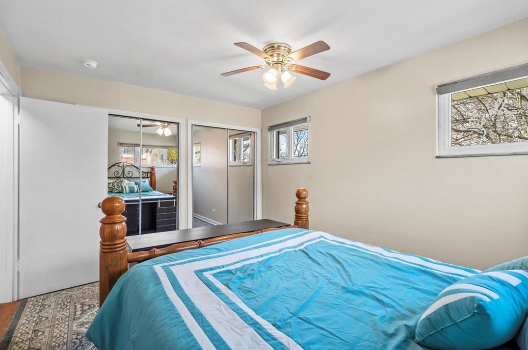 2745 Orlando Pl, Pittsburgh PA  15235-4116 exterior