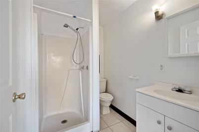 128 Wood Street, California, PA 15419 - Photo 27