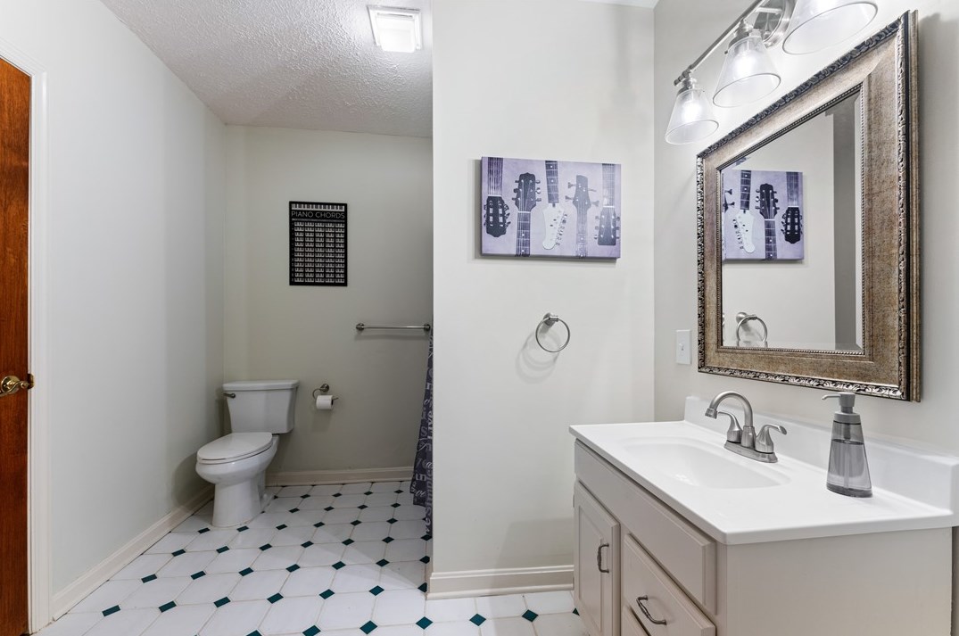 74 Lintel Dr, Canonsburg PA  15317-3645 exterior