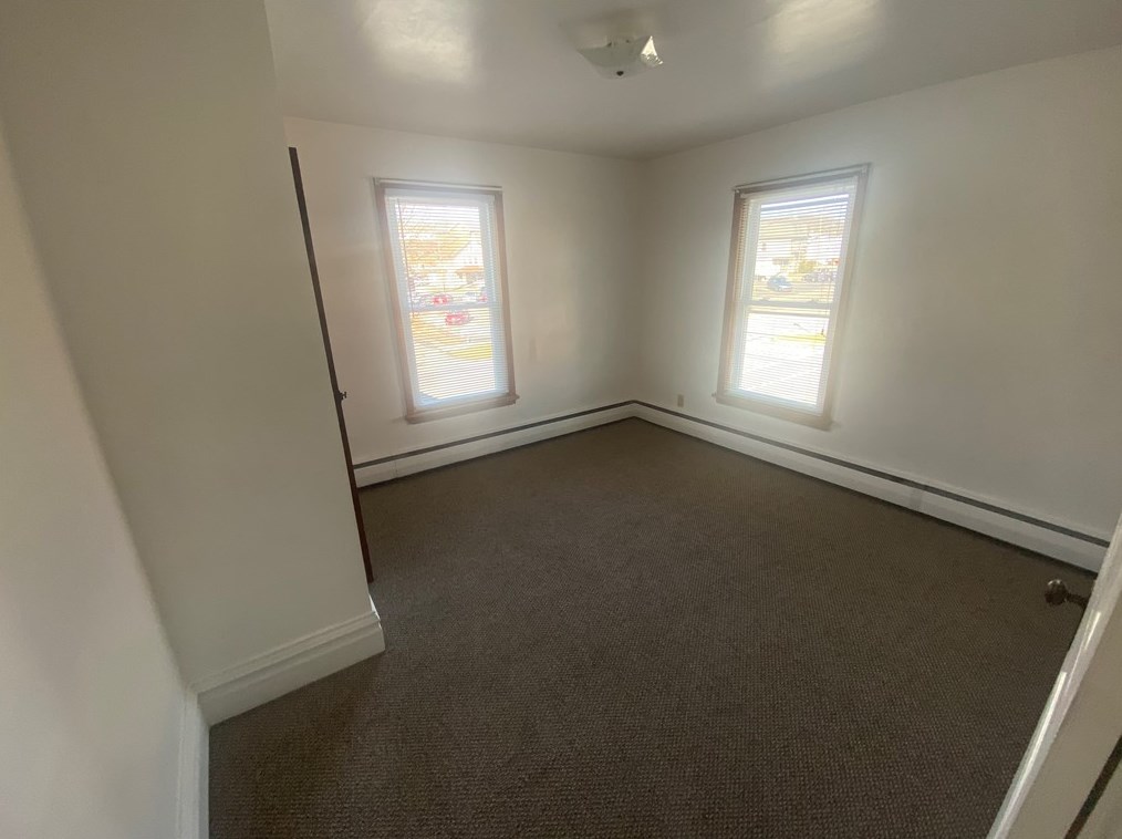 445 7th St, Indiana PA  15701-2906 exterior