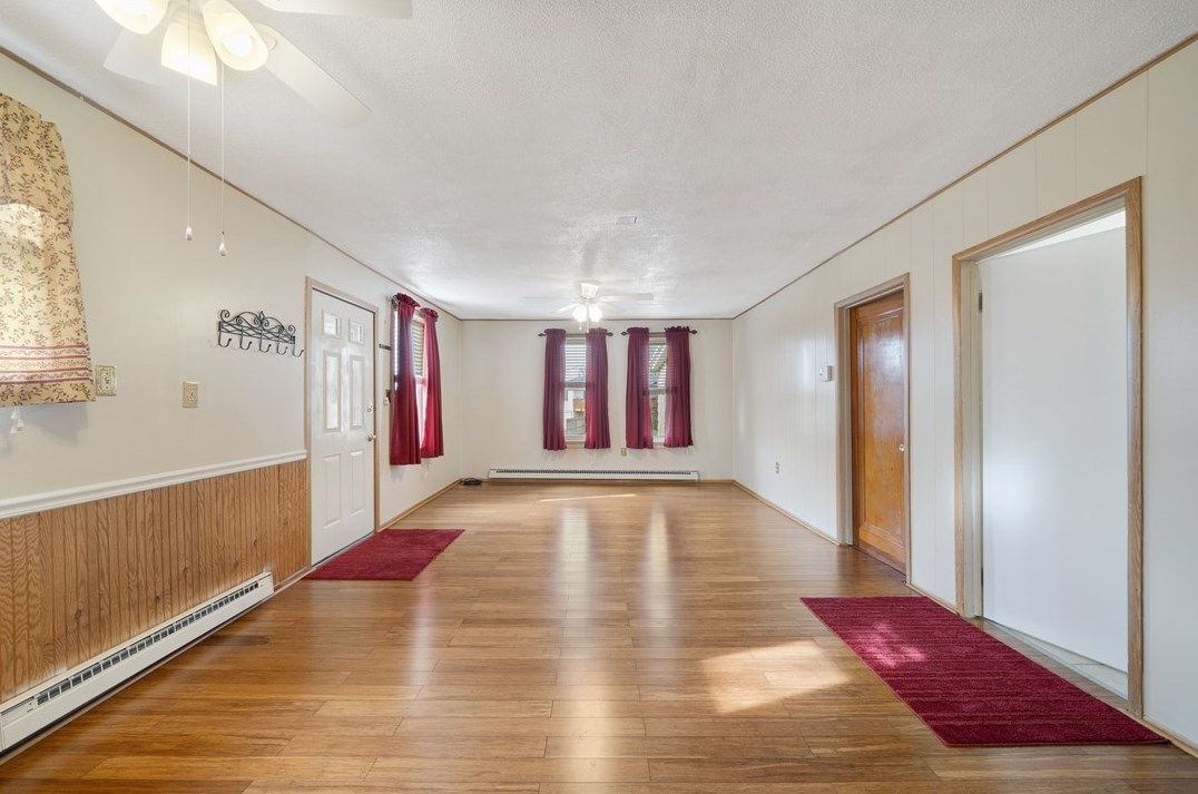 15 Rogers Dr, Latrobe PA  15650-1320 exterior