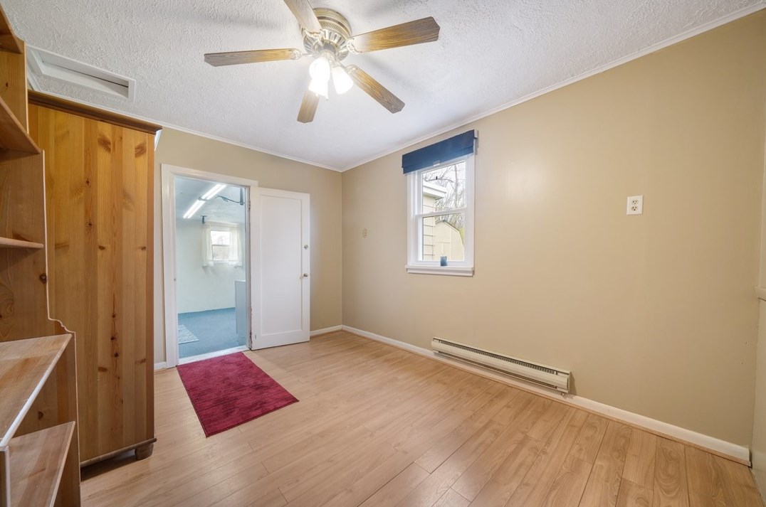 15 Rogers Dr, Latrobe PA  15650-1320 exterior