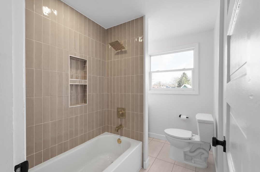 156 Linwood Ave, Pittsburgh PA 15205-3308 exterior