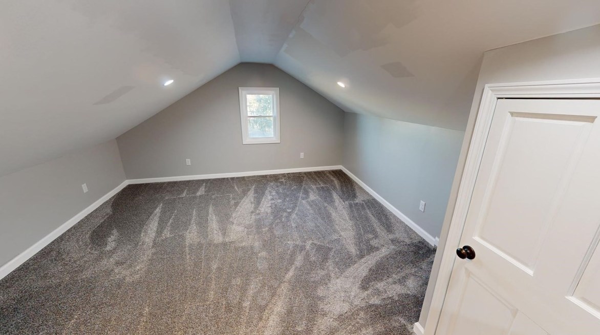 1298 Cascade Rd, Monaca PA  15061-1026 exterior