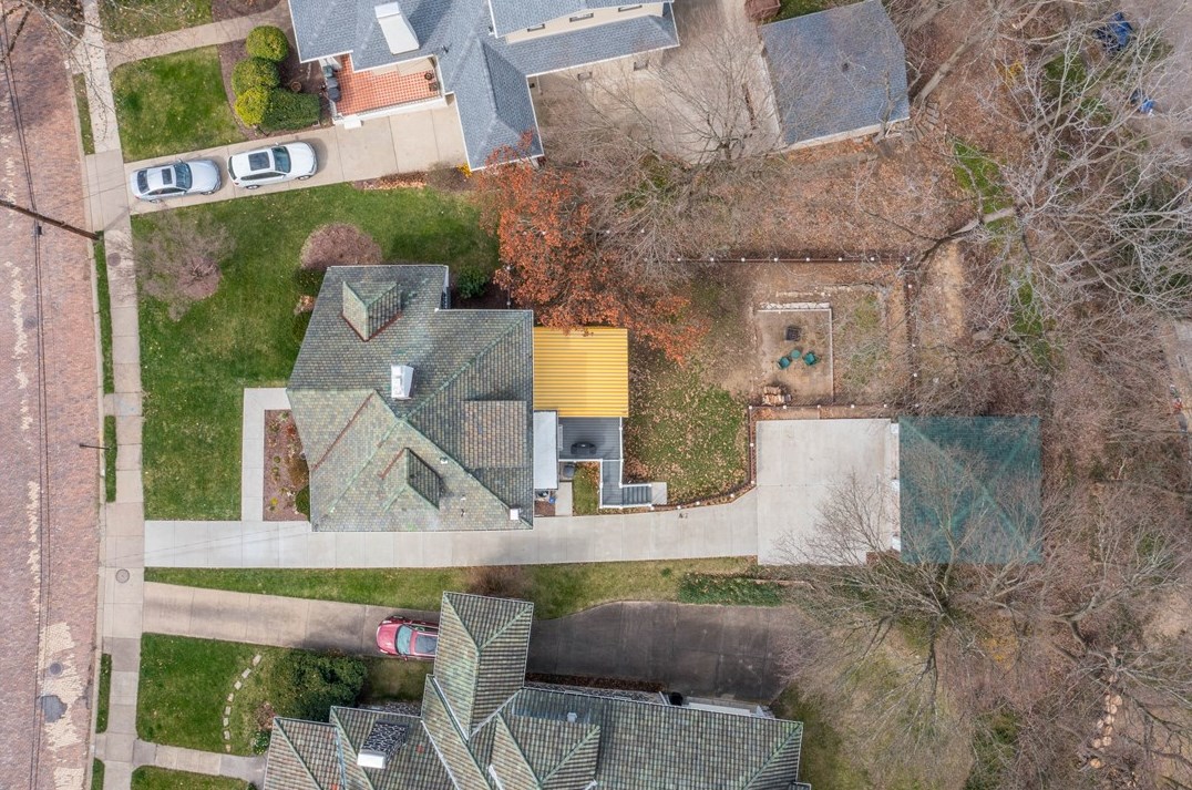 145 Main Entrance Dr, Pittsburgh PA  15122-1153 exterior