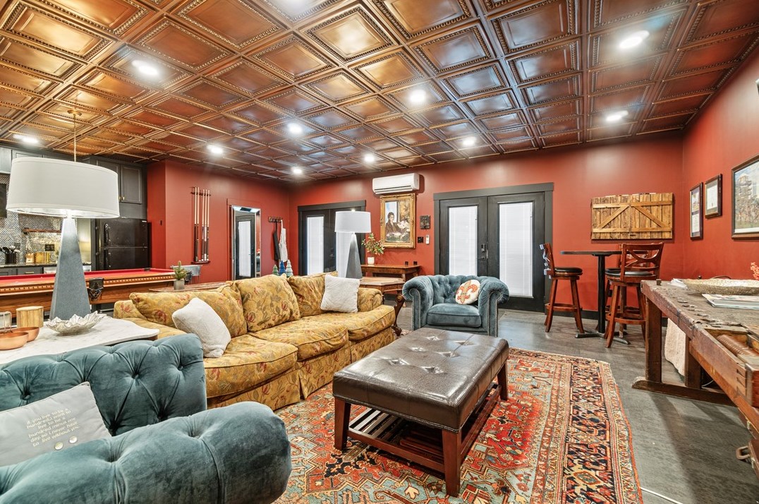 335 Chestnut St, Sewickley PA 15143-1809 exterior