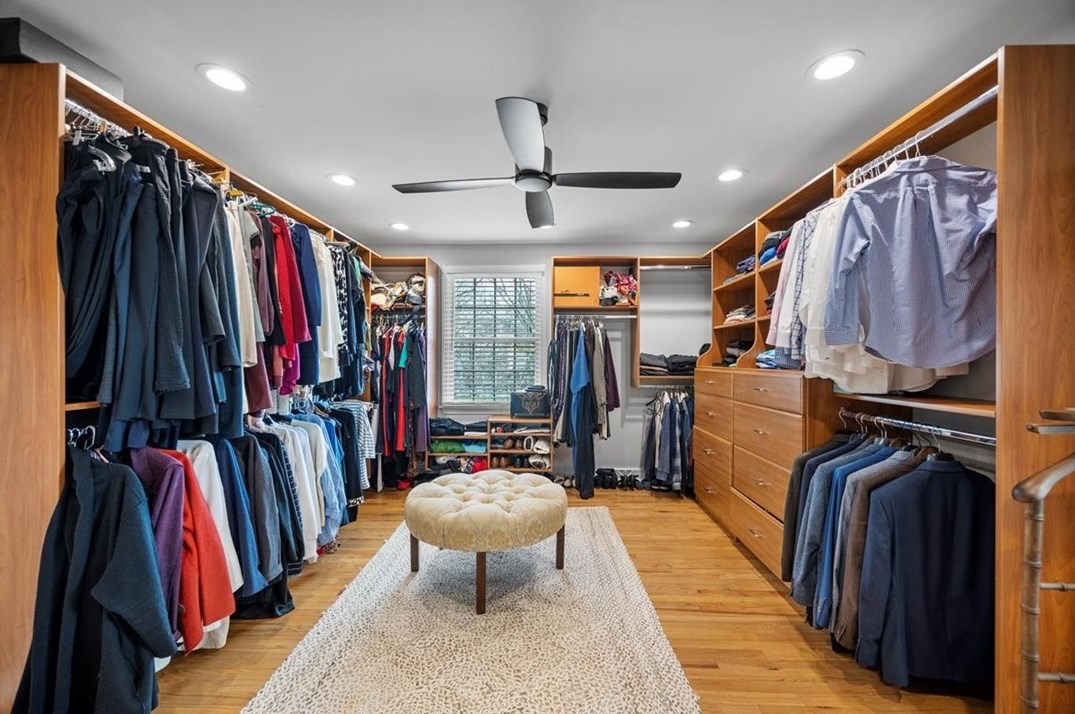 135 Devonwood Dr, Pittsburgh PA  15241-2255 exterior