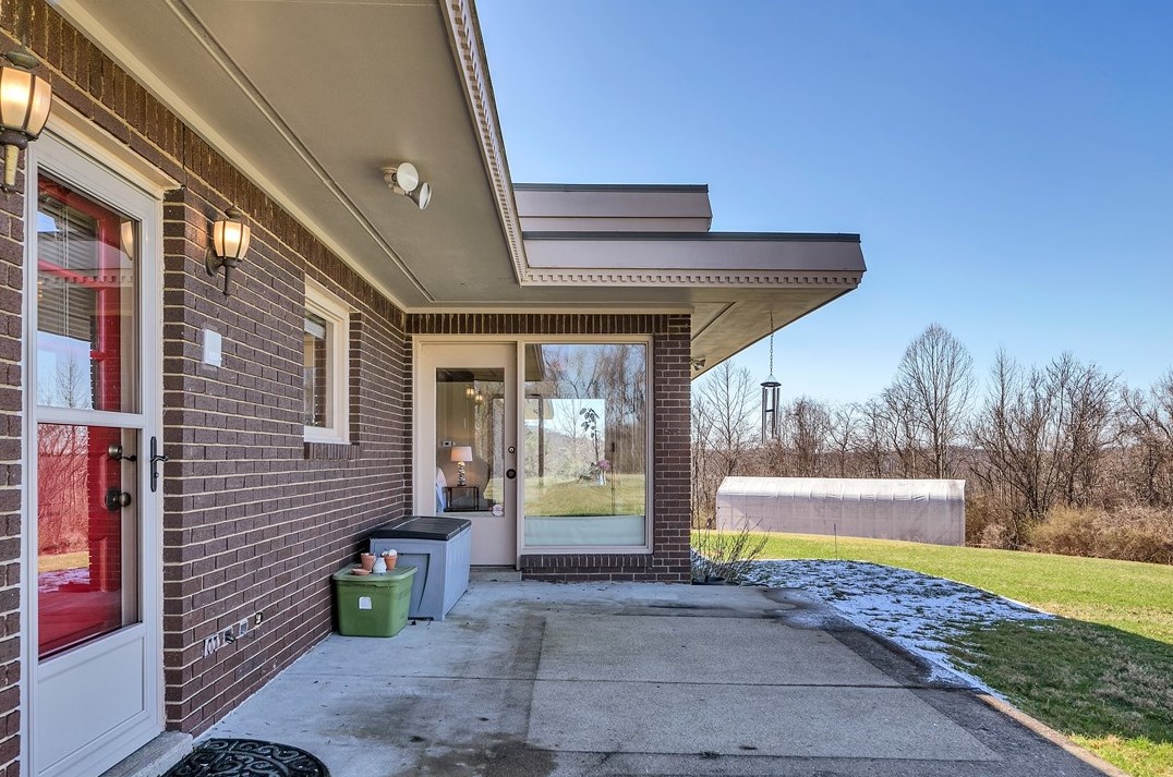 6046 Apache Ln, Export PA  15632-1510 exterior