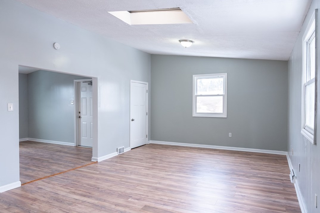 607 California Ave, Pittsburgh PA 15212-1860 exterior