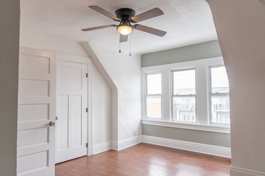 607 California Ave, Pittsburgh PA 15212-1860 exterior