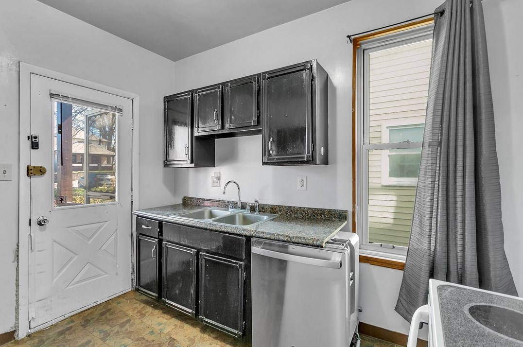 317 Chestnut St, Butler PA  16001-5313 exterior