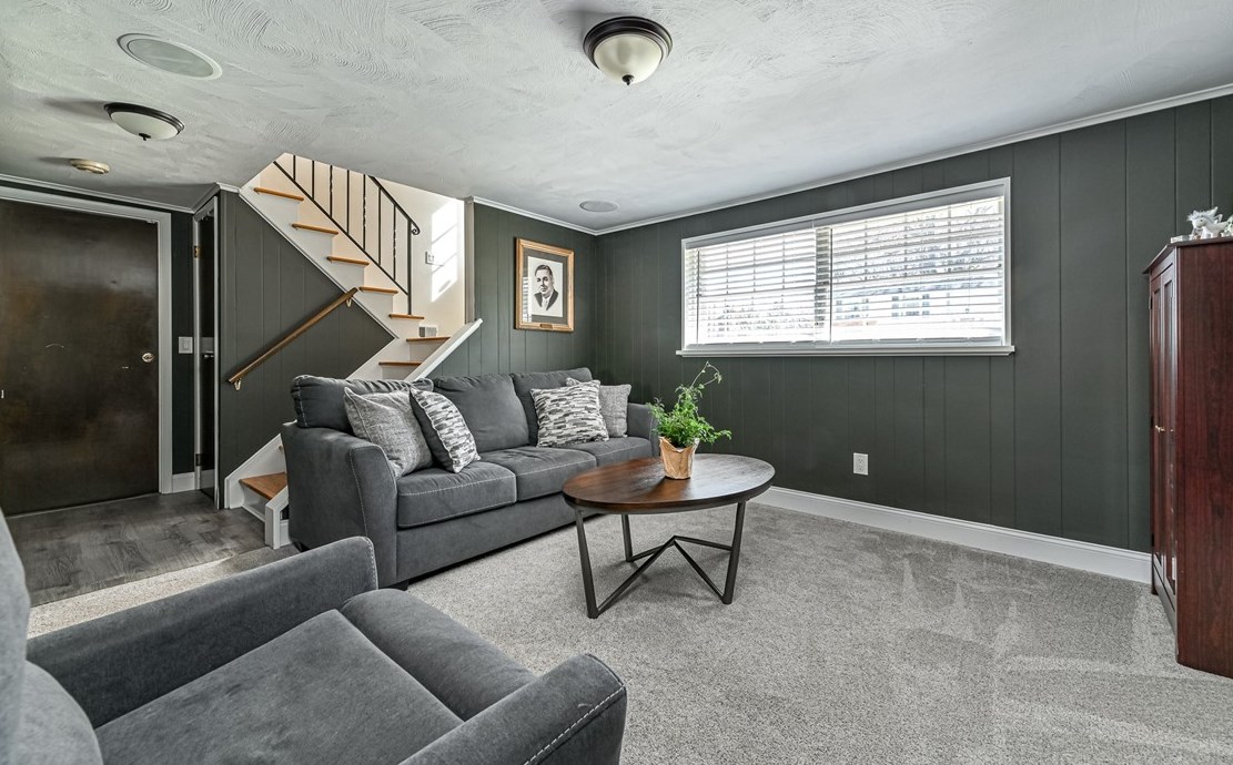 229 Rosebriar Dr, Glenshaw PA  15116-1333 exterior