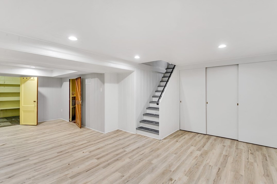 406 Smt Dr, Pittsburgh PA 15238-2921 exterior