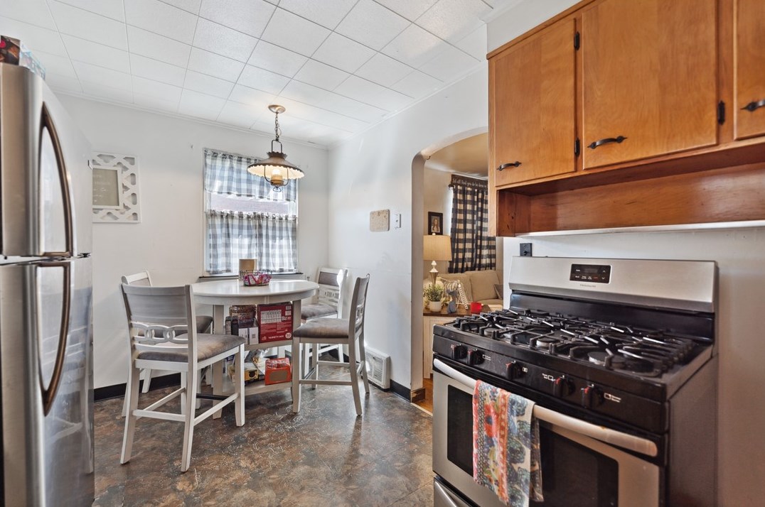 309 Owens Ave, Mckeesport PA  15133-2435 exterior