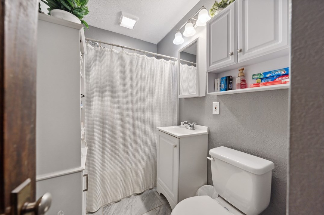 309 Owens Ave, Mckeesport PA  15133-2435 exterior