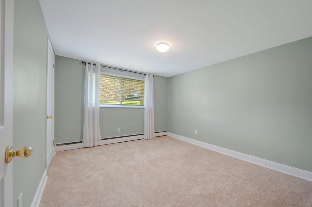 120 Blue Jay Dr, Canonsburg PA  15317-2342 exterior