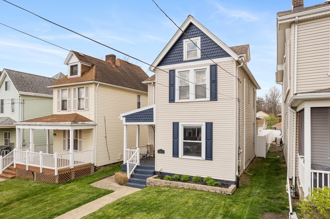 145 Blackhawk St, Pittsburgh PA 15218-2322 exterior