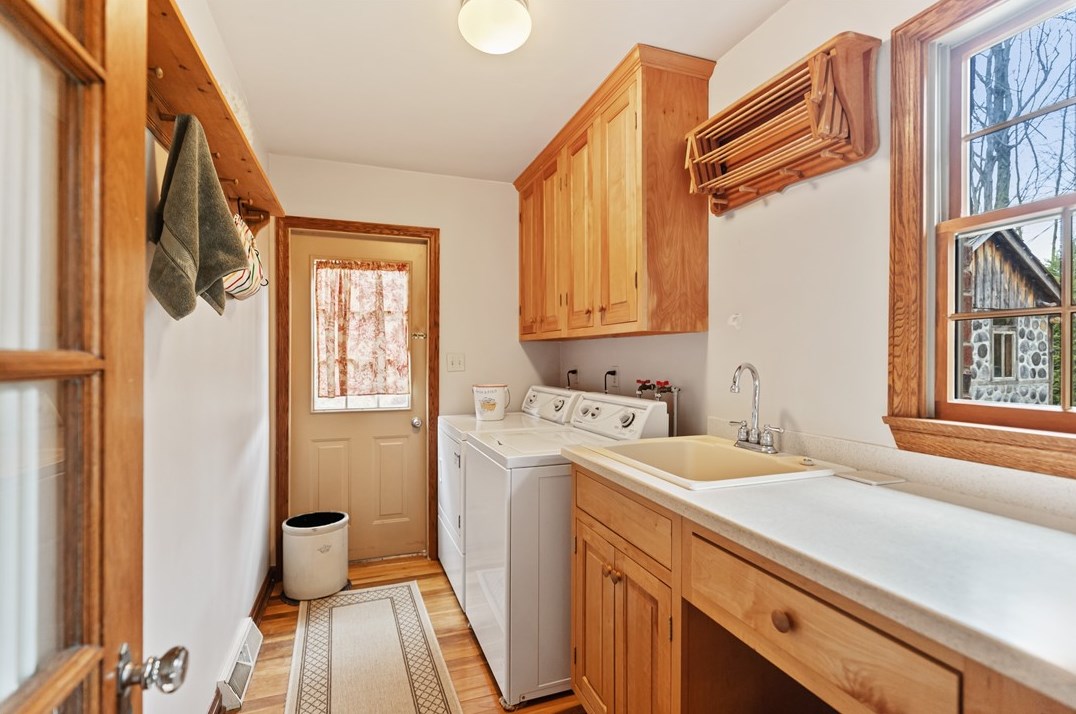 111 Red Brush Trl, Harmony PA  16037-8223 exterior