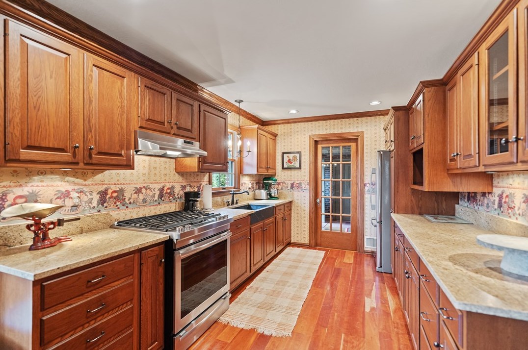 111 Red Brush Trl, Harmony PA  16037-8223 exterior