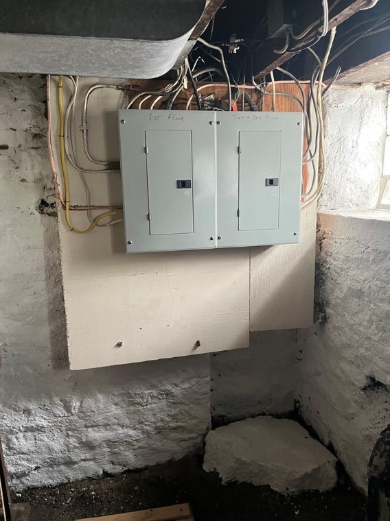 1509 Hatteras St, Pittsburgh PA 15212-4353 exterior