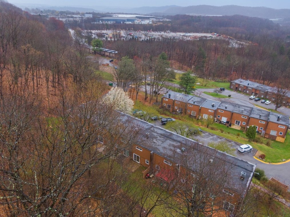 128 Rivermont Ct, Cheswick PA  15024-1024 exterior