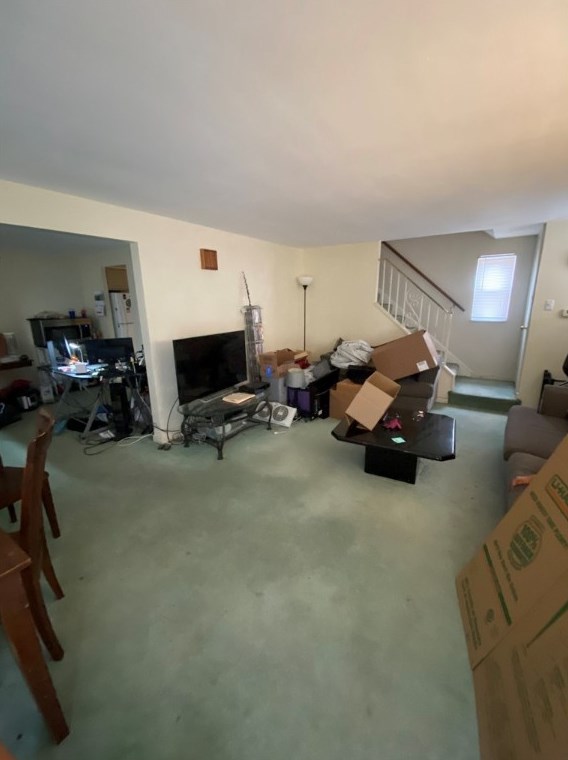 1431 Oberlin St, Pittsburgh PA 15206-1976 exterior