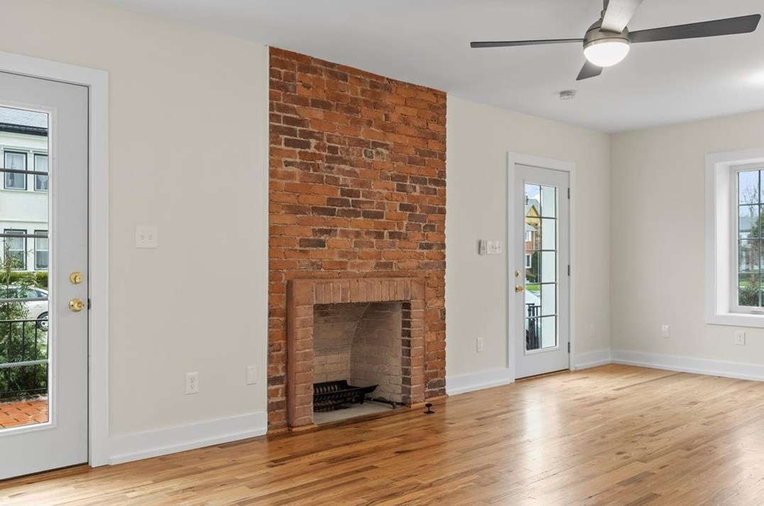 7032 Meade Pl, Pittsburgh PA 15208-2428 exterior