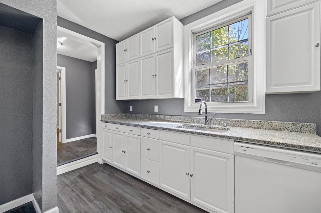423 Fairview Ave, Turtle Creek, PA 15145