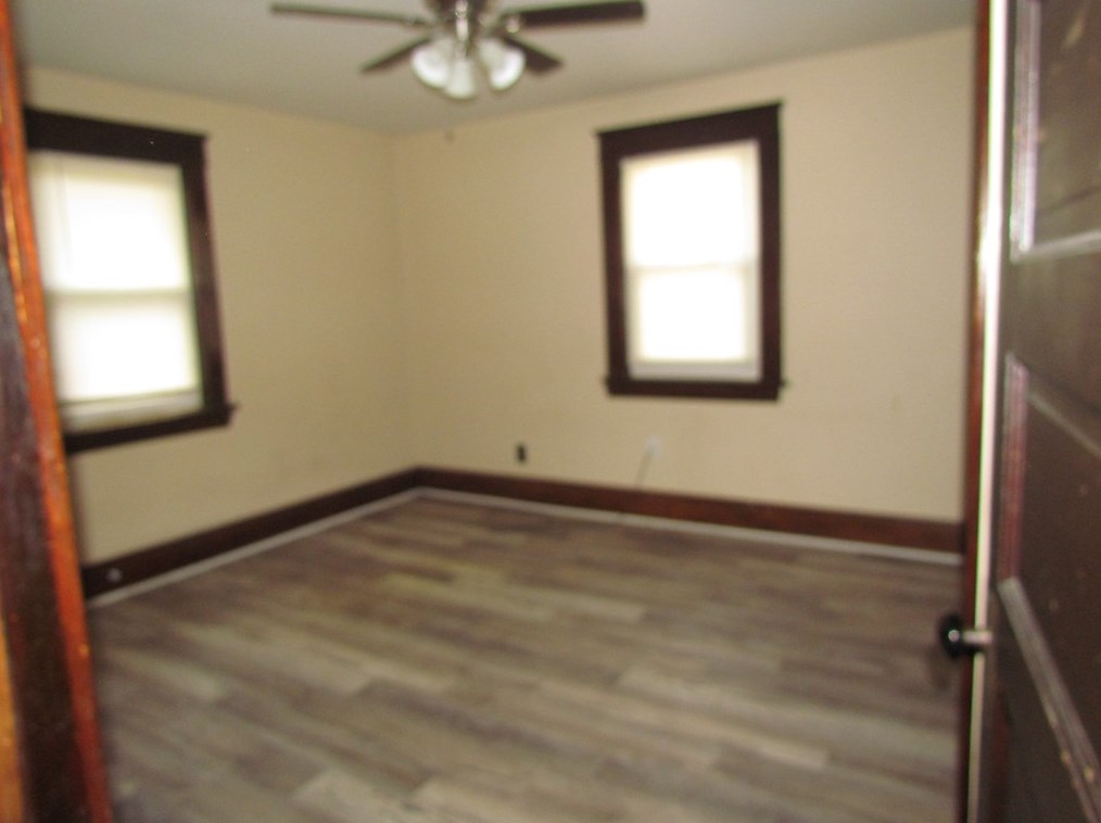 410 Cedar Ave, Hermitage PA  16146-2612 exterior