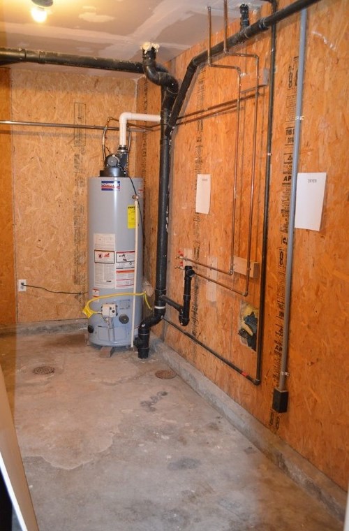 152 Wills Rd, New Kensington PA  15068-5243 exterior