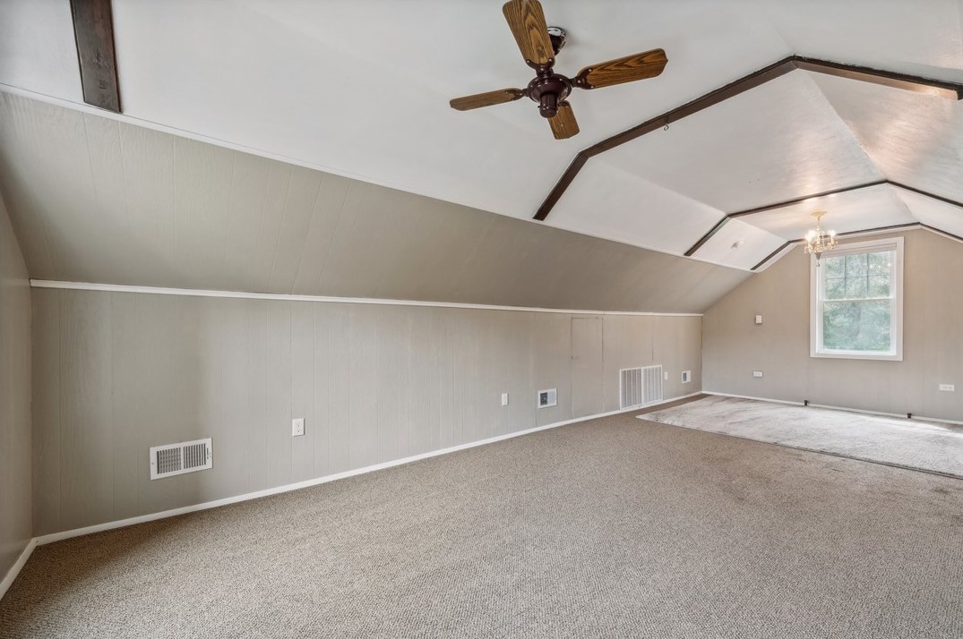 700 Cascade Rd, Pittsburgh PA  15221-4606 exterior