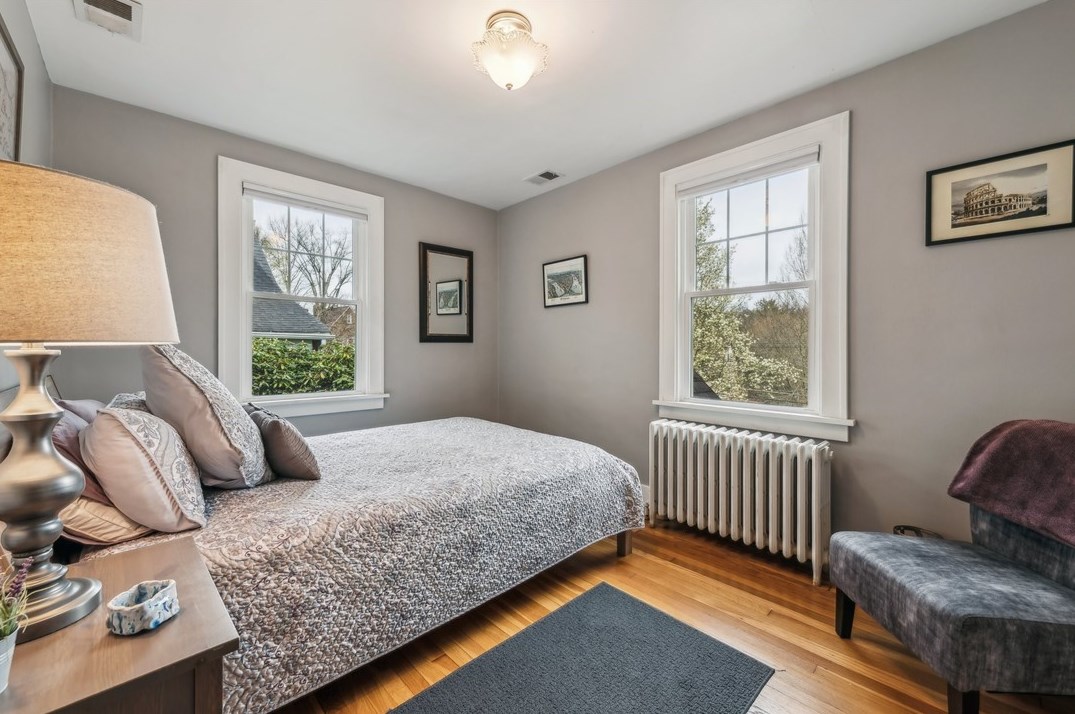 700 Cascade Rd, Pittsburgh PA  15221-4606 exterior